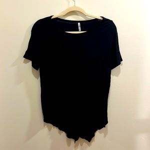 Comfy black asymmetrical tee shirt